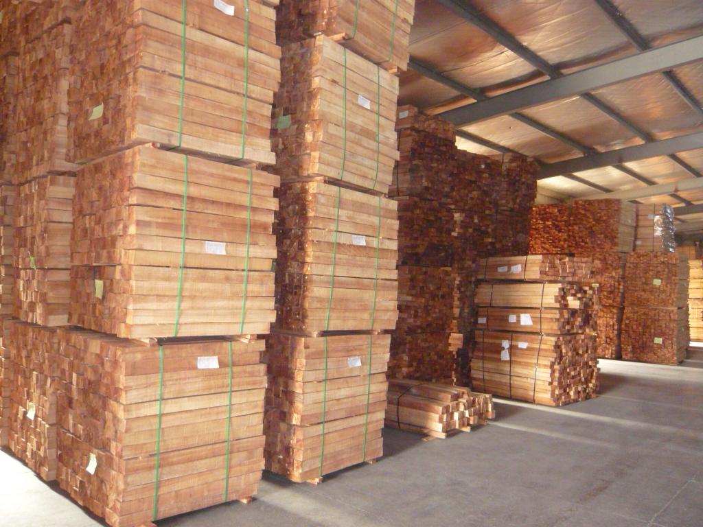 �D��̩�����zľ �c(di��n)���ɷŴ�