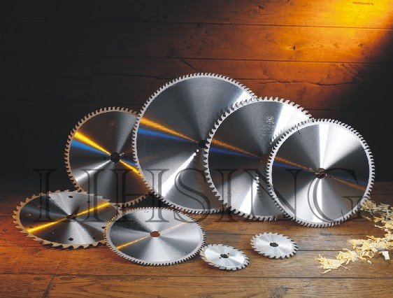 �D��Ӳ�|(zh��)�Ͻ��Ƭ �c���ɷŴ�