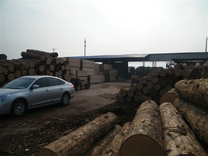 �D���Ϻ��h(hu��n)껌��I(y��)���޹�˾ �c���ɷŴ�