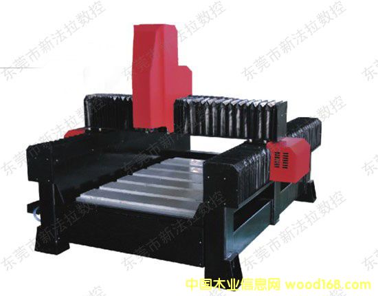 �D��ʯ�ĵ�C(j��) �c(di��n)���ɷŴ�