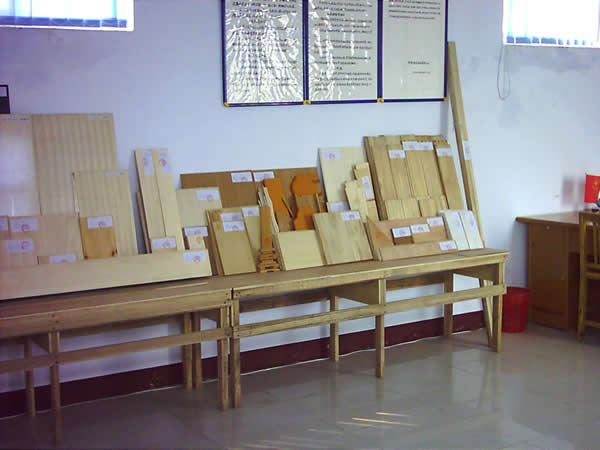 �D����Ʒ�� �c(di��n)���ɷŴ�