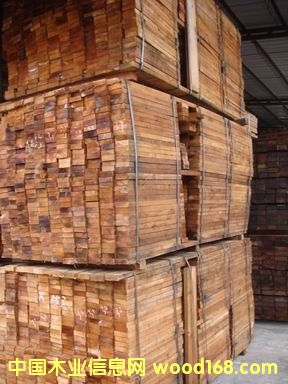 ��˼ľ�ذ�ë���ϵ�Ԕ����B