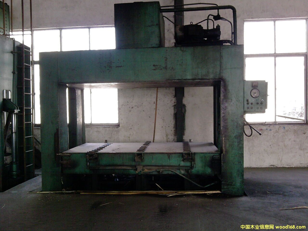 �䉺�C(j��)��Ԕ��(x��)��B