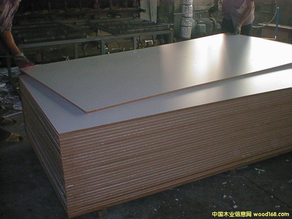 �����谷�N���