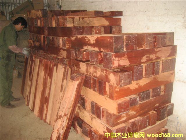 �t̴�����з��ϵ�Ԕ����B