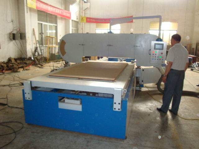 �����Pʽ��䏙C(j��)1300��