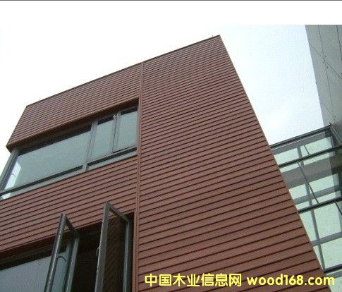 ��ľ����