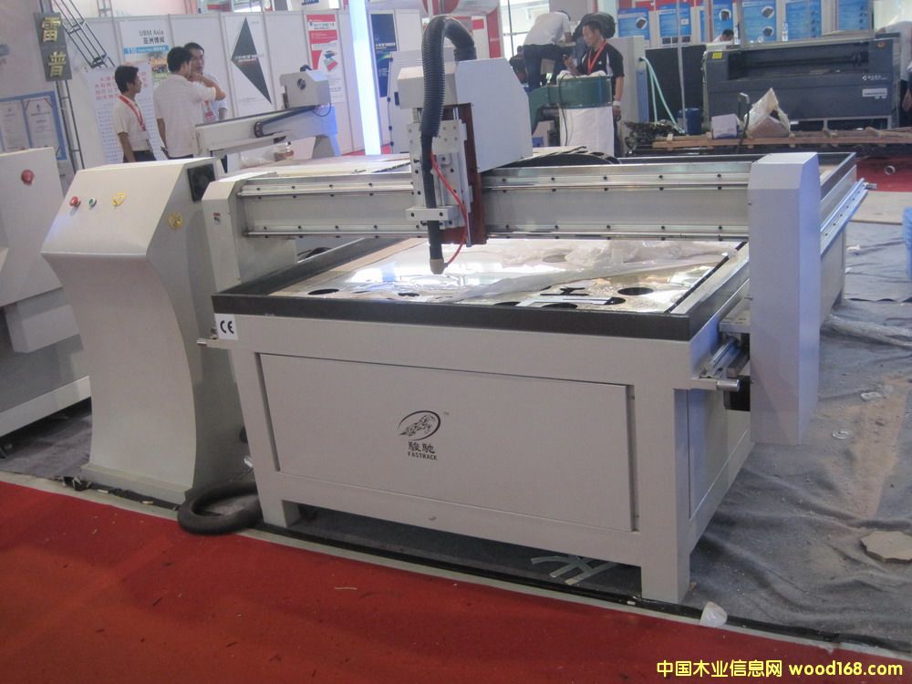 ���x���и�C(j��)JC1330��Ԕ��(x��)��B