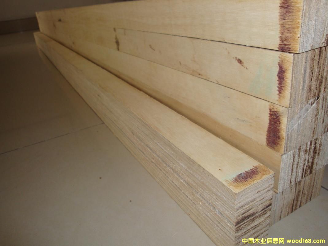 LVL �ΰ�ӷe�ģ���ľ���Ӱ�����Ѭ�����bľ��