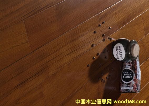 �·ƹ���(y��ng)��(y��u)�|(zh��)��ľľ�ذ� ��֬ľ��(sh��)ľ��(f��)�ϵذ��Ԕ��(x��)��B