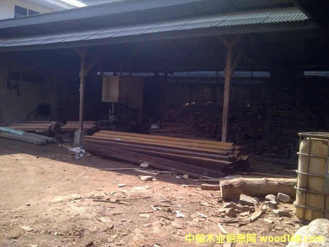 ӡ���һ�оľ��Ԕ��(x��)��B