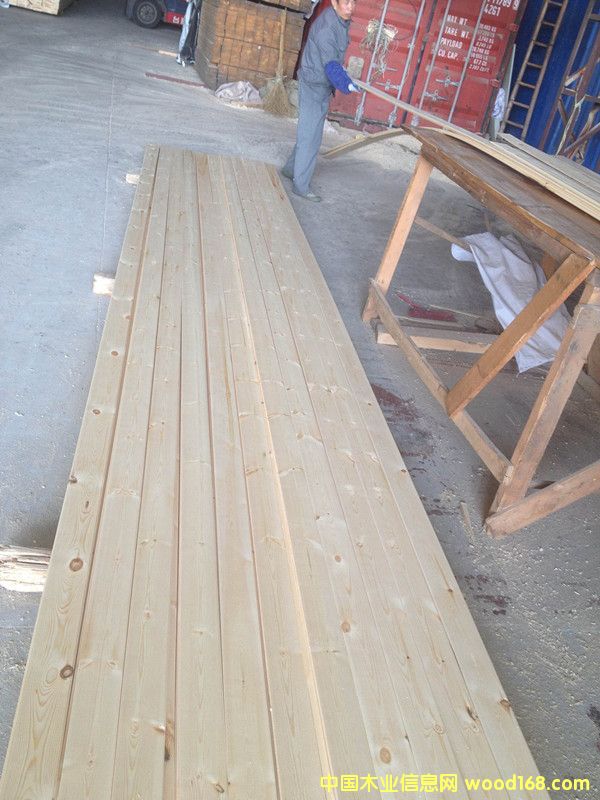 [��] ��ľ��¹�󱳰塢��ϰ��