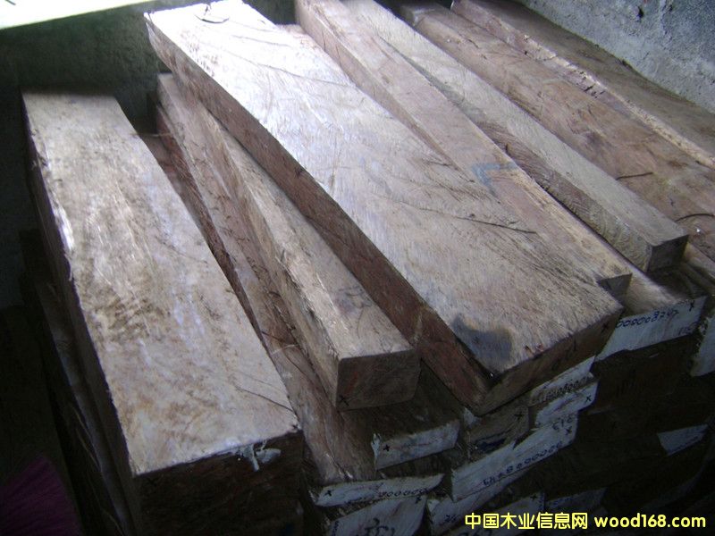 ΢���S̴ ��ɫ��Ԕ����B