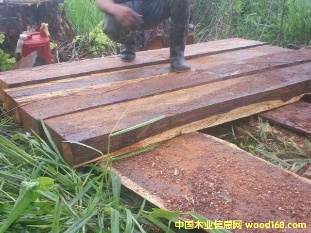 ΢���S̴�����ϵ�Ԕ��(x��)��B