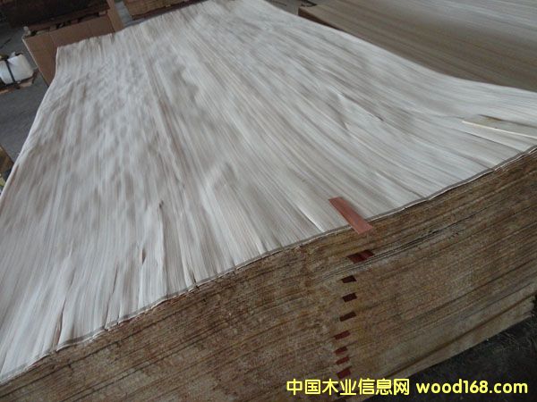 4*8�߰�ľ��Ƥ��Ԕ��(x��)��B