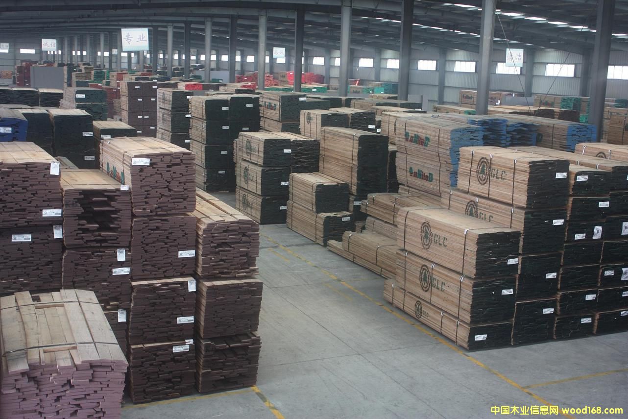 [��] �t��ľ 4/4����Ϟ������ľ���S��ľ