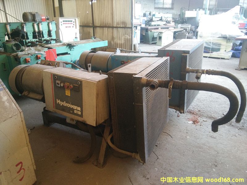 �����Չ��C