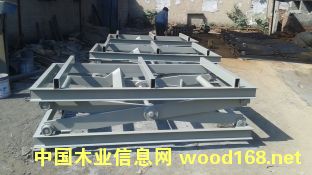 �����_(t��i)