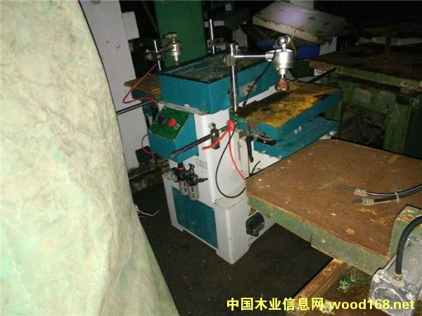 �R��ĸ龙C(j��)