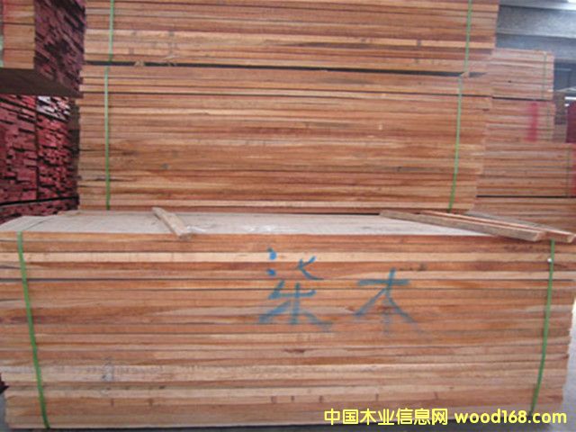 ������ľ��� �M(j��n)�ڼҾߌ�(sh��)ľ�� �b���ò�