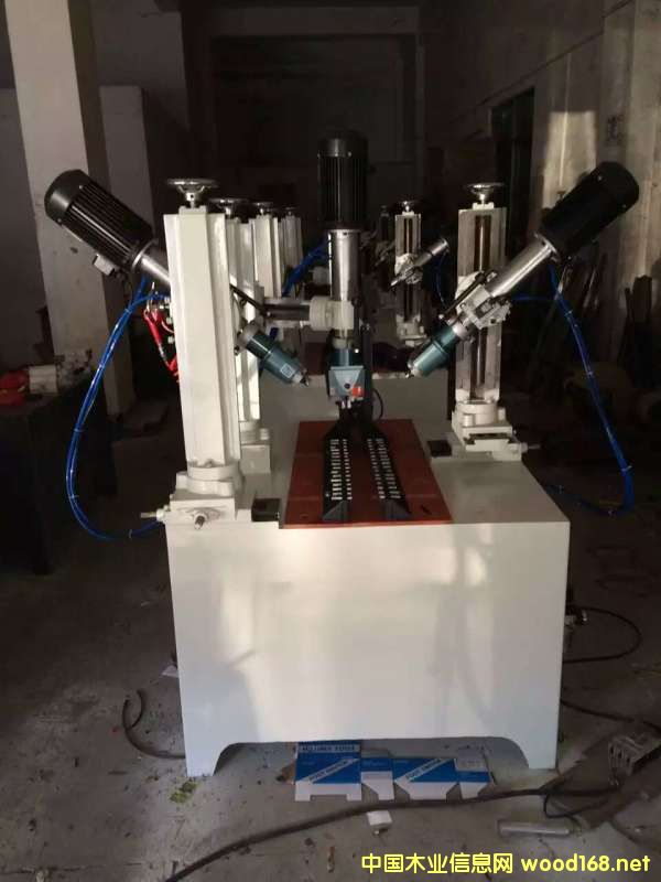 �Rʢȫ�Ԅ�(d��ng)����ľ�@�יC(j��)