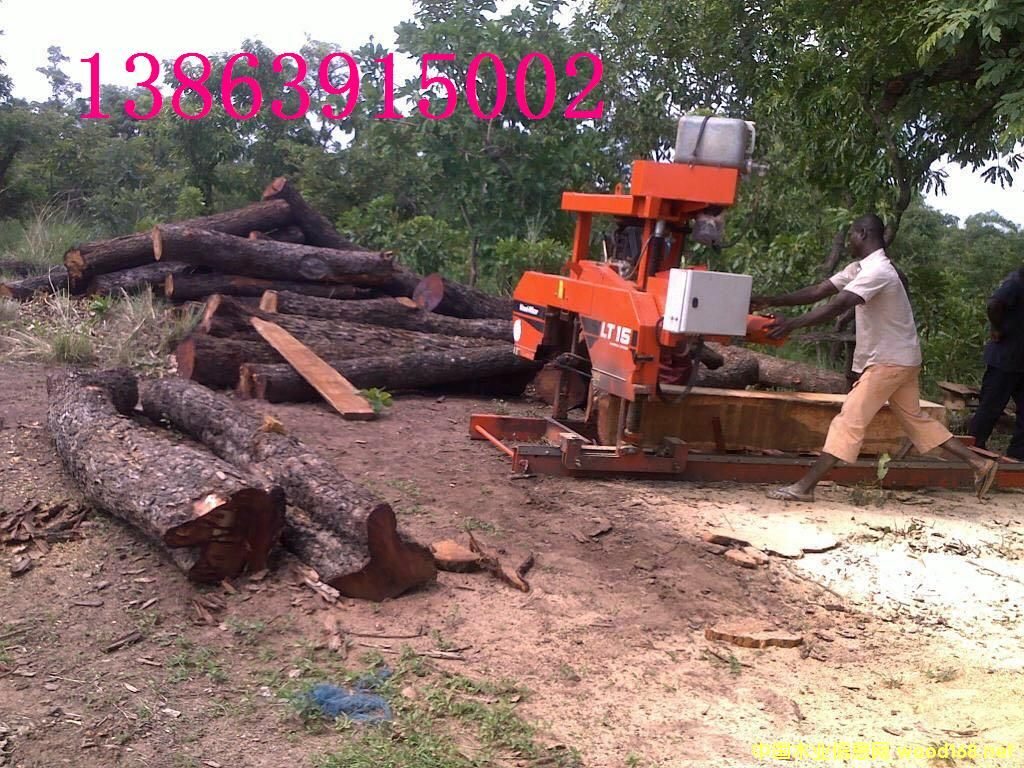 ����ľ����