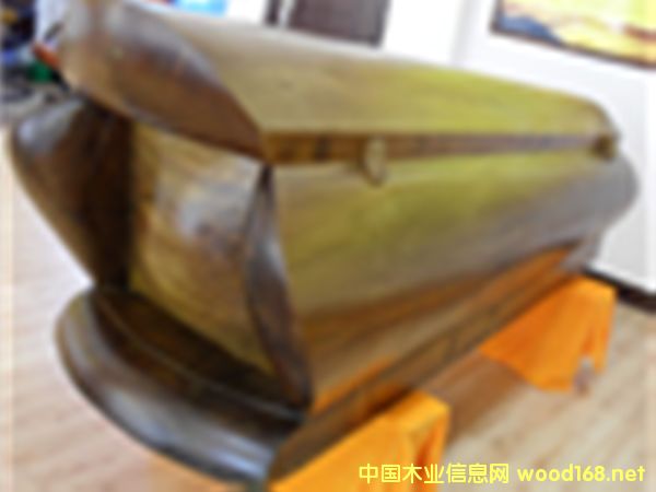 ��z�ľ�ײ�