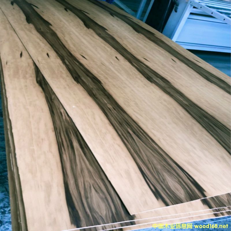 UV��Ϳ�b���O��ľ���