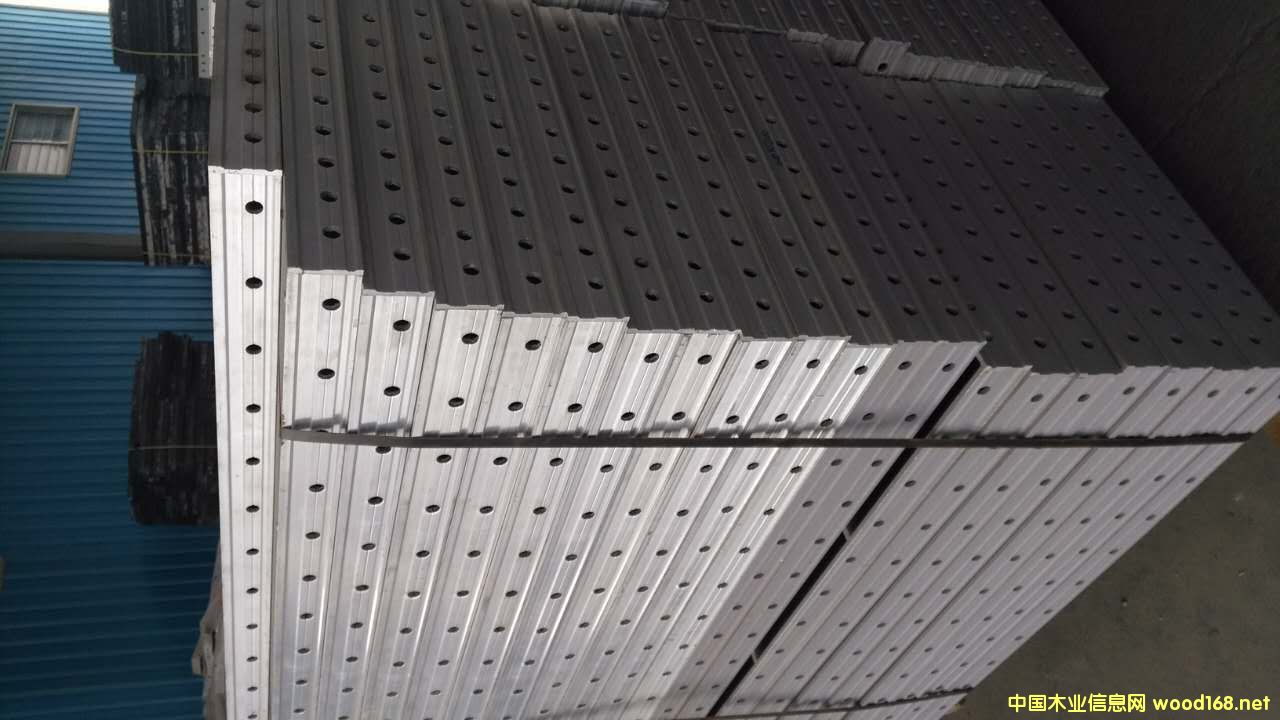 �X�Ͻ�ģ��