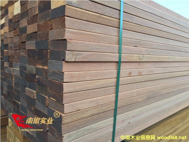 �Ϻ�ɽ��ľ�S��  ɽ��ľ�Ј��r��