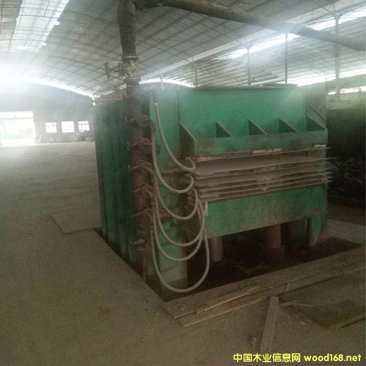 �ɝ��̹��a(ch��n)4*8����ӂ�(c��)��ʽ�ቺ�C(j��)